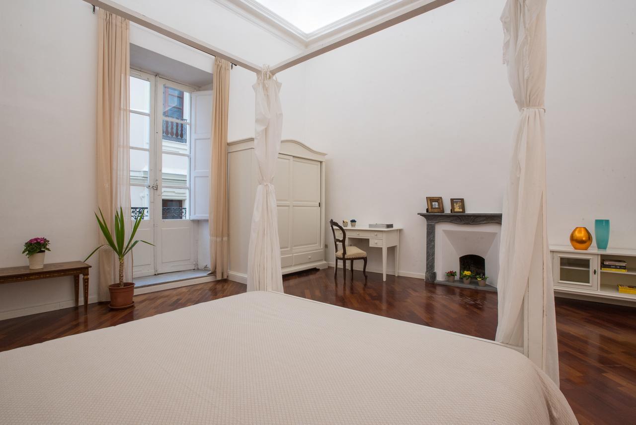 Residenze Al Castello Hotell Cagliari Exteriör bild