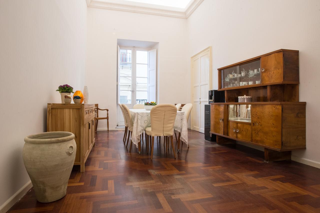 Residenze Al Castello Hotell Cagliari Exteriör bild